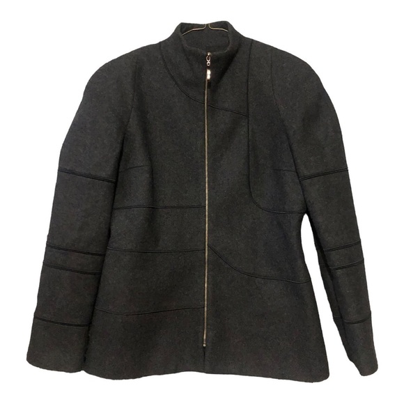 Beautiful Women’s Classy Gray Wool & Lana Vest With Front Zipper in Exce… - Picture 5 of 9